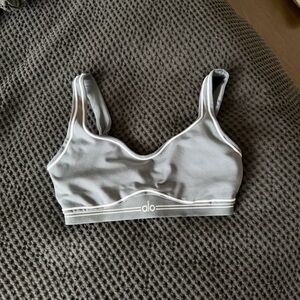 Alo Gray Sports Bra & Leggings